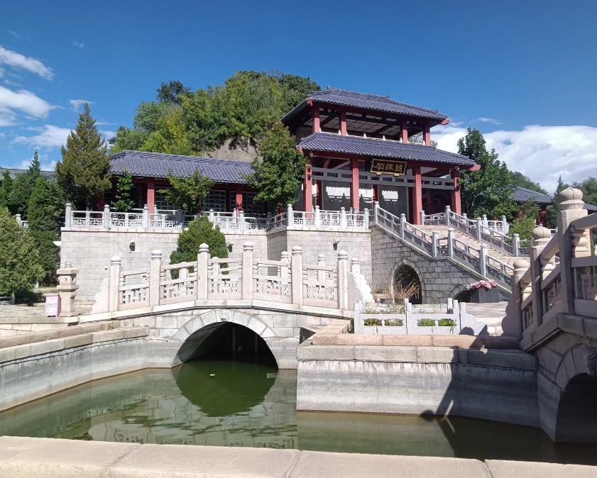 华人怀思堂树葬区怎么样？华人怀思堂价格