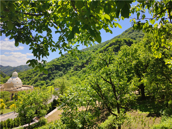 北京九公山陵园价格贵吗？